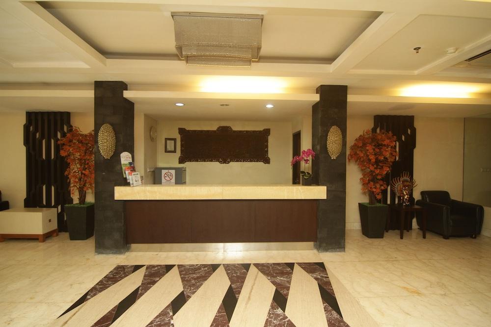 โรงแรมโรตา จาการ์ตา ภายนอก รูปภาพ