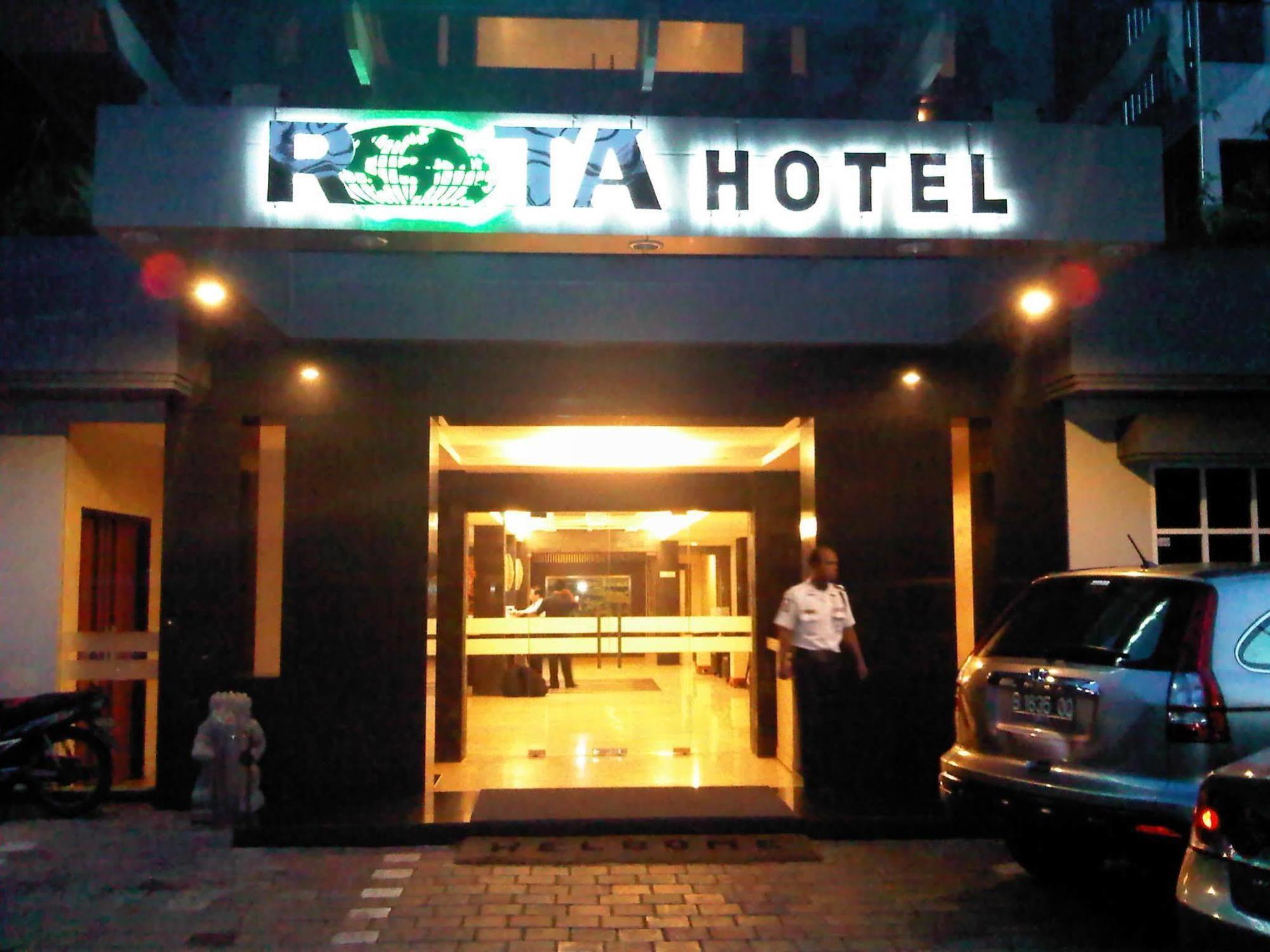 โรงแรมโรตา จาการ์ตา ภายนอก รูปภาพ